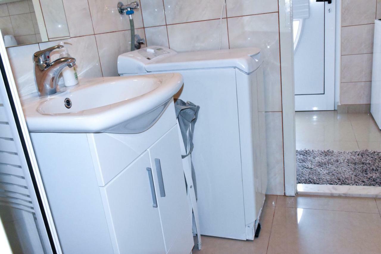 Apartment Anemare Kastela ~ Near By Split And Trogir المظهر الخارجي الصورة